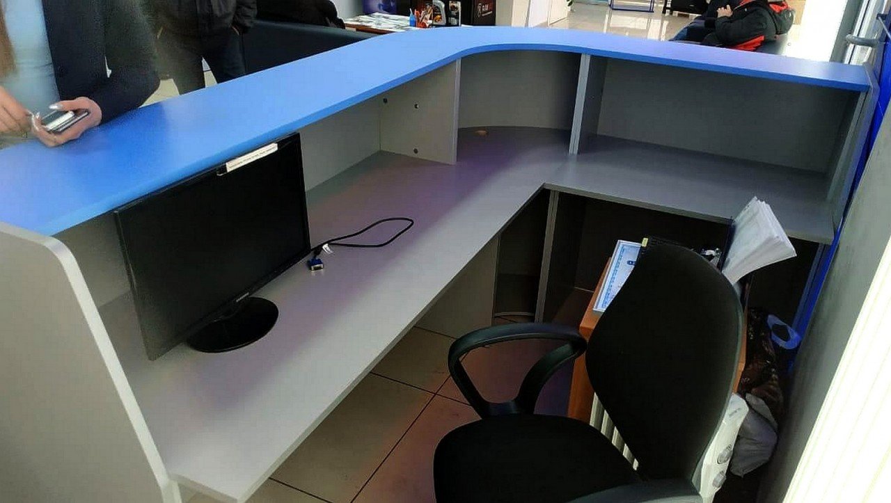 Классическая стойка-ресепшн ЭДЕМ-2 - вид 7